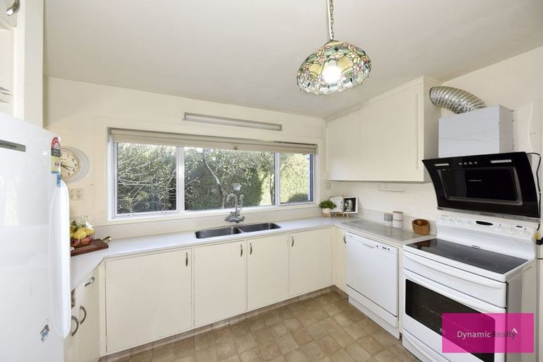 Photo of property in 12 Maidstone Road, Ilam, Christchurch, 8041