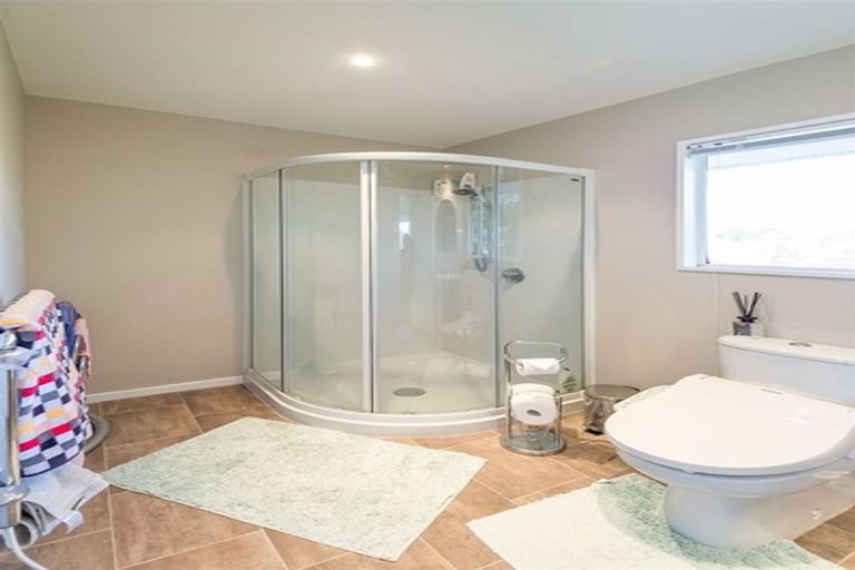 Photo of property in 5 Shanaway Close, Halswell, Christchurch, 8025