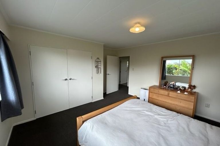 Photo of property in 19 Nimmo Avenue, Waikanae, 5036