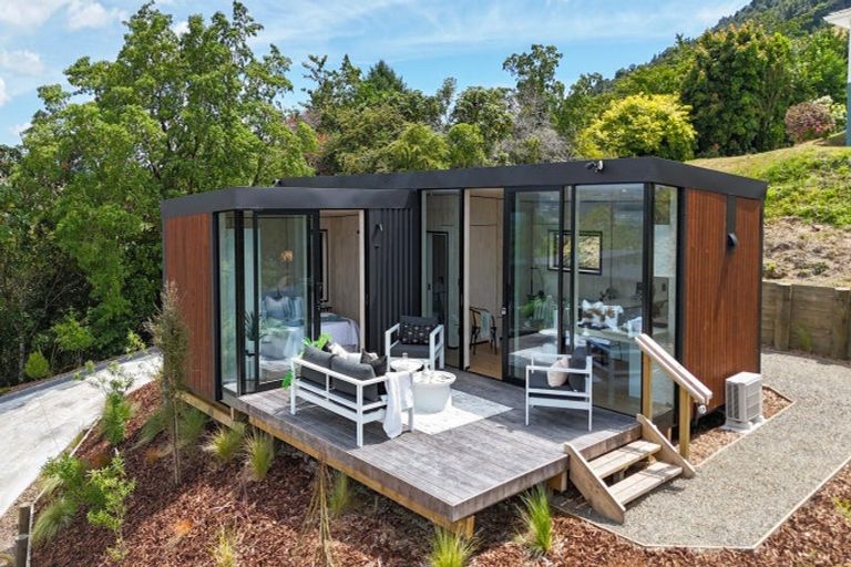 Photo of property in 11a Russell Crescent, Western Heights, Rotorua, 3015