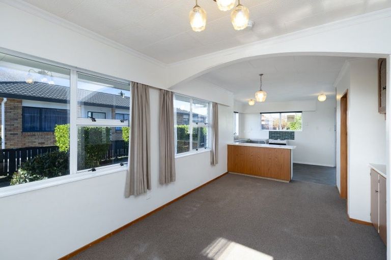 Photo of property in 1/95 Wallace Place, Westown, New Plymouth, 4310