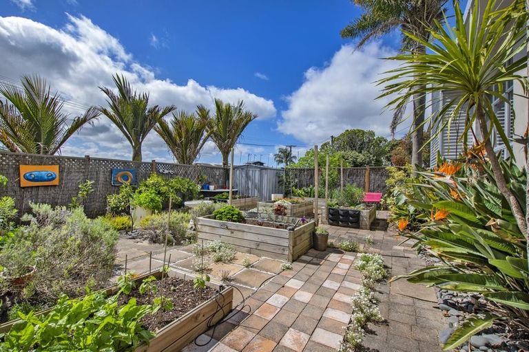 Photo of property in 3 Lincoln Place, Te Kamo, Whangarei, 0112