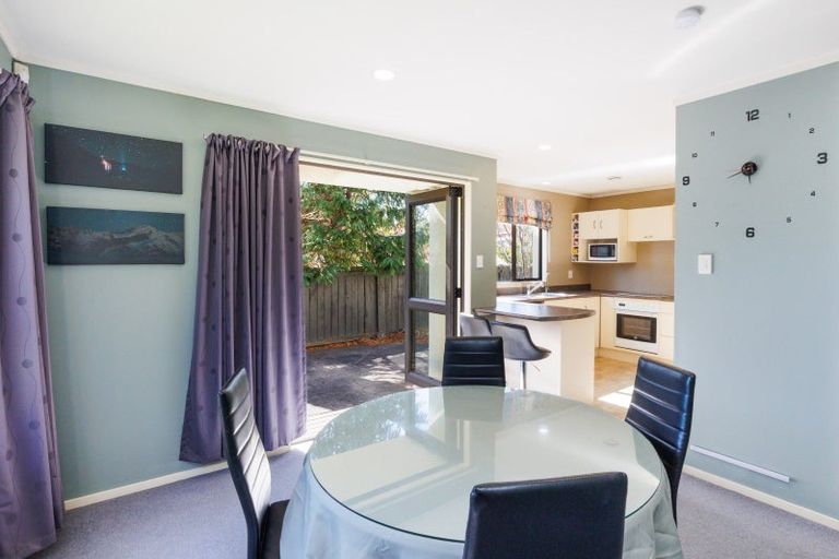 Photo of property in 68 Clifton Terrace, Fitzherbert, Palmerston North, 4410