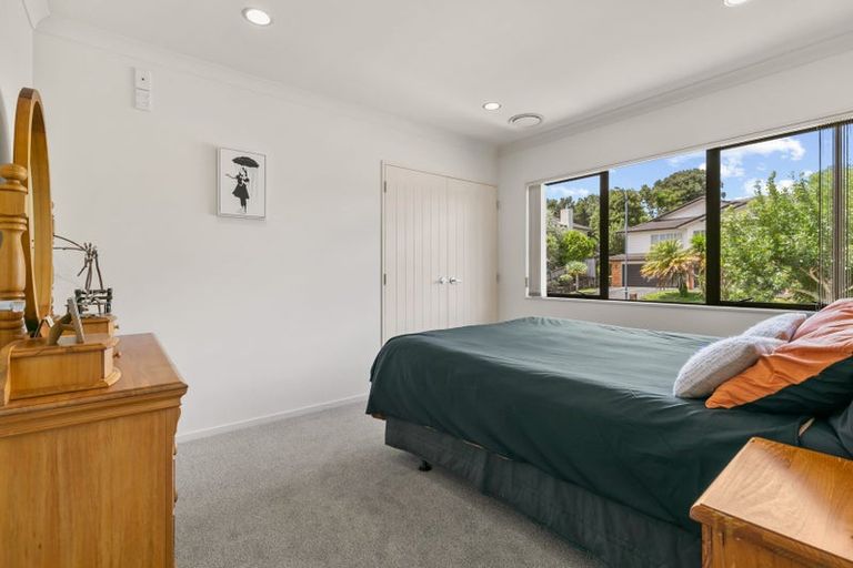 Photo of property in 25 Leafield Crescent, Henderson, Auckland, 0612