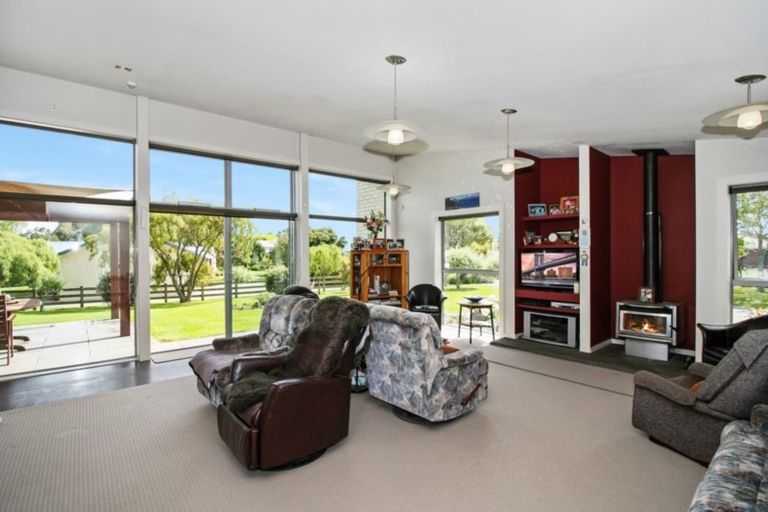 Photo of property in 12d Takiroa Street, Urenui, 4375