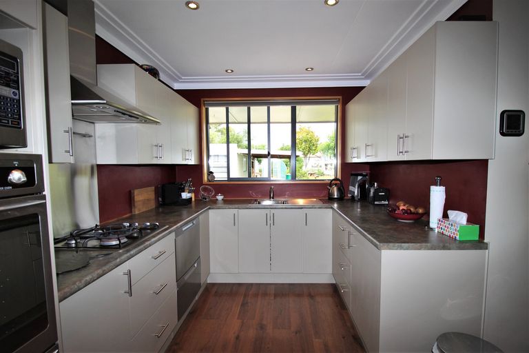 Photo of property in 27 Clutha Street, Alexandra, 9320