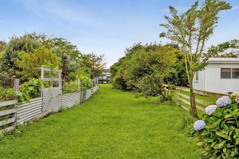Photo of property in 194 Egmont Street, Patea, 4520