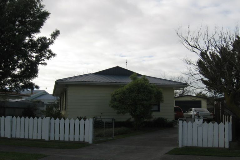 Photo of property in 7 Tait Drive, Greenmeadows, Napier, 4112