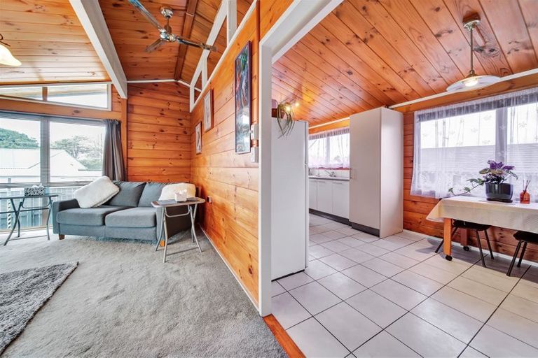 Photo of property in 4c Clive Street, Hawera, 4610