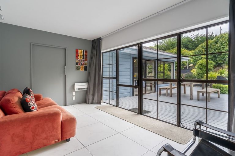 Photo of property in 114 Ravenswood Road, Saint Clair, Dunedin, 9012