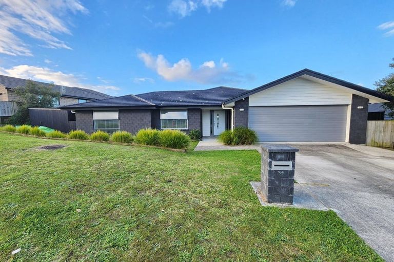 Photo of property in 31 Pyne Crescent, Pokeno, 2402