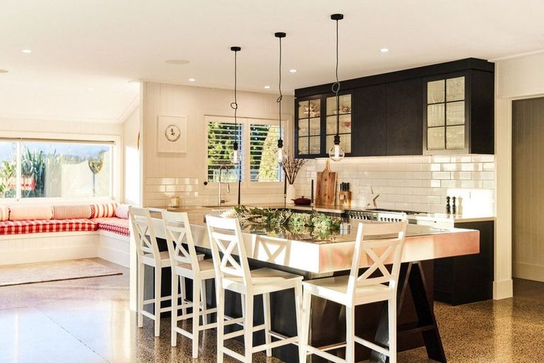 Photo of property in 28 Hanlow Place, Pyes Pa, Tauranga, 3112