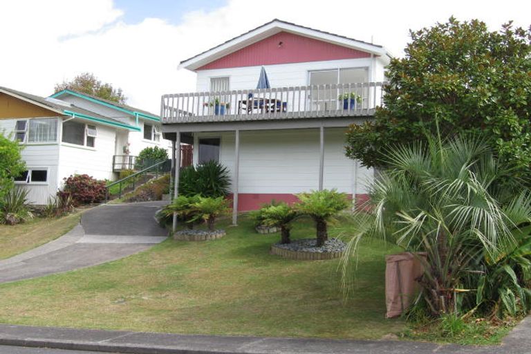 Photo of property in 5 Freya Place, Torbay, Auckland, 0630