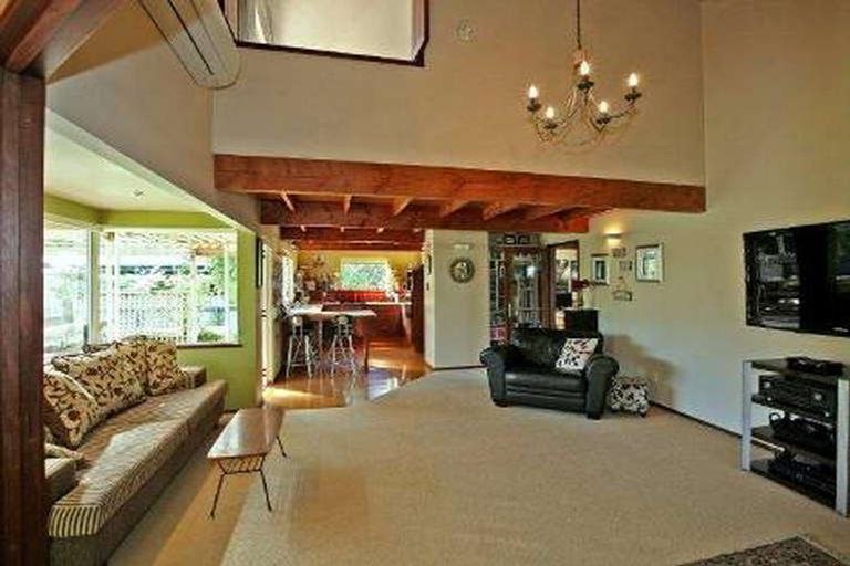 Photo of property in 33a Ferry Road, Clive, 4102