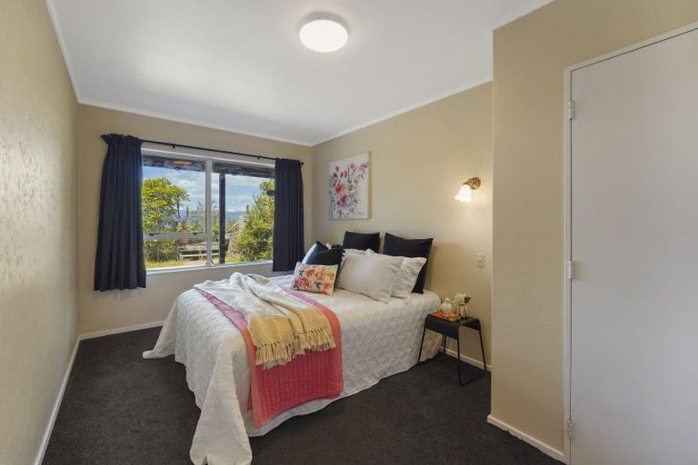 Photo of property in 13 Rajkot Terrace, Broadmeadows, Wellington, 6035