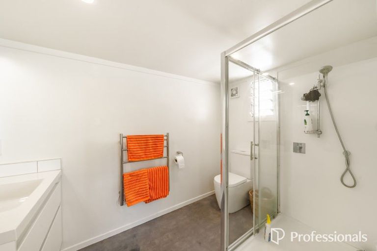 Photo of property in 51 Rossiter Avenue, Waterloo, Lower Hutt, 5011