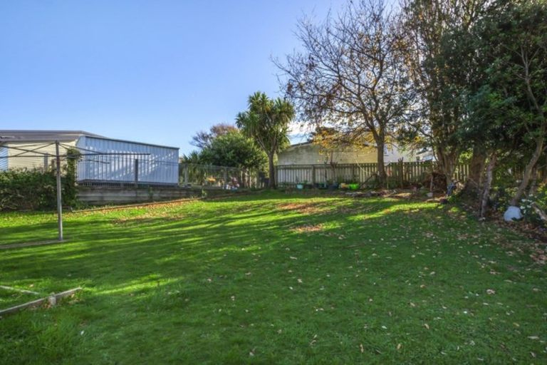 Photo of property in 11 Desert Gold Street, Ascot Park, Porirua, 5024