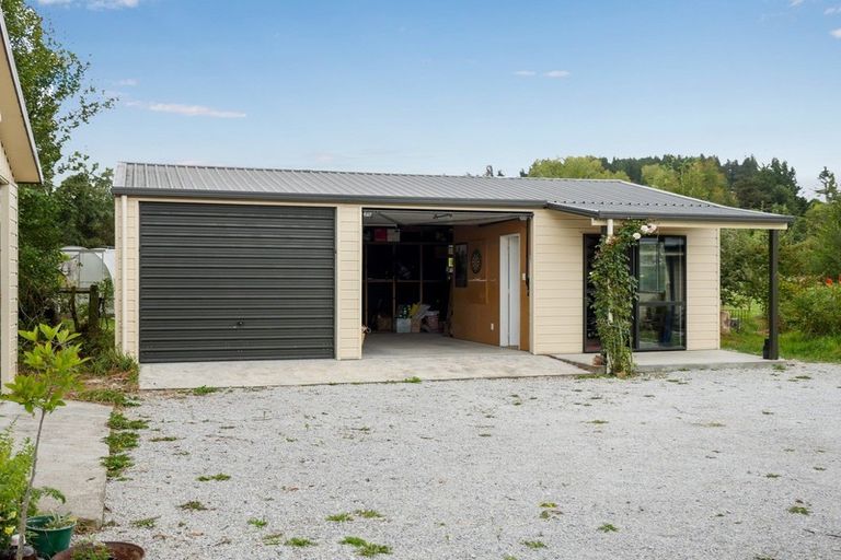 Photo of property in 41 Ritchie Road, Dunback, Palmerston, 9483