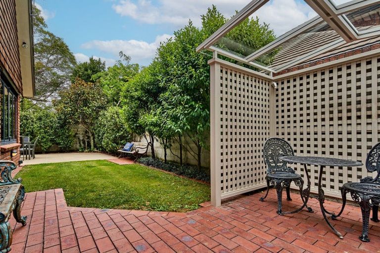 Photo of property in 7 Massey Avenue, Woburn, Lower Hutt, 5010