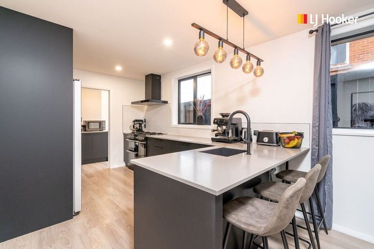 Photo of property in 2 Rutland Street, Mornington, Dunedin, 9011