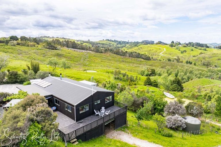 Photo of property in 227 Porter Road, Paparoa, 0571