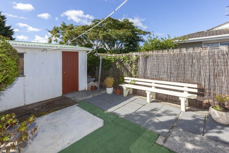 Photo of property in 114b Hillcrest Road, Raumati Beach, Paraparaumu, 5032