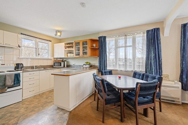 Photo of property in 413 Linwood Avenue, Bromley, Christchurch, 8062