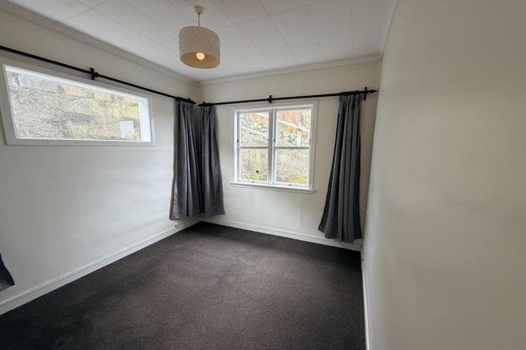 Photo of property in 106 Grafton Road, Roseneath, Wellington, 6011