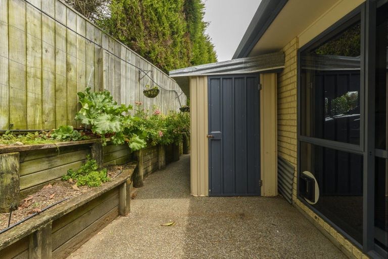 Photo of property in 15 Rowesdale Drive, Ohauiti, Tauranga, 3112