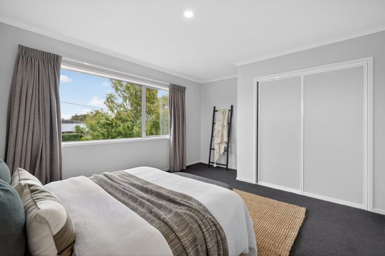 Photo of property in 217 Edgeware Road, Edgeware, Christchurch, 8013