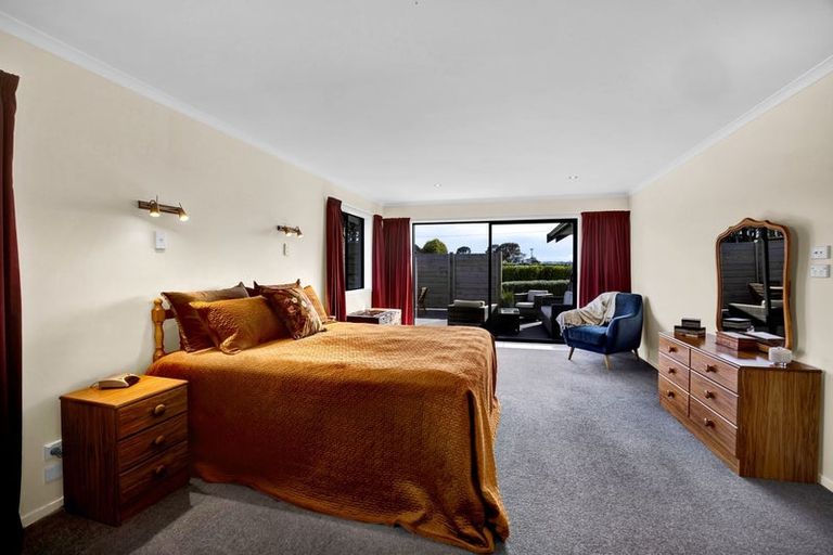 Photo of property in 105 Mawhitiwhiti Road, Normanby, Hawera, 4675