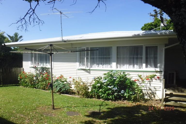 Photo of property in 147 Lancaster Road, Beach Haven, Auckland, 0626