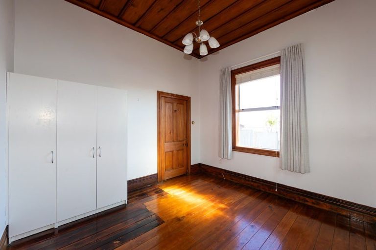 Photo of property in 653 Marine Parade, Napier South, Napier, 4110