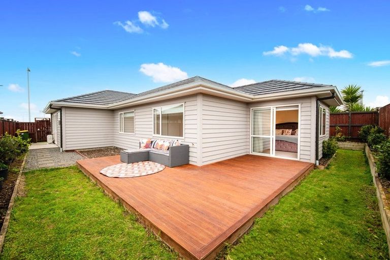 Photo of property in 33 Taepu Road, Pukekohe, 2120