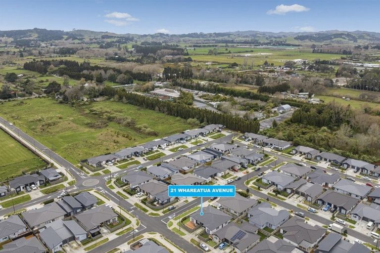 Photo of property in 21 Whareatua Avenue, Takanini, 2112