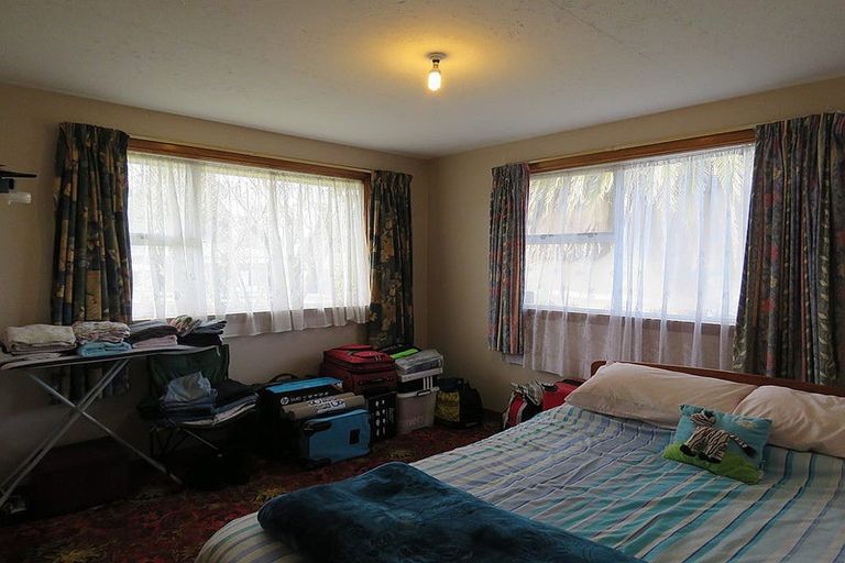 Photo of property in 24 Springmead Place, Hornby, Christchurch, 8042