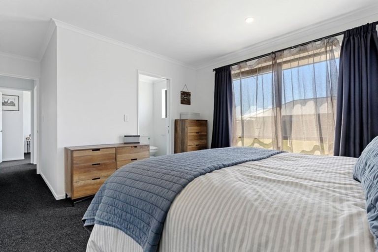 Photo of property in 62 Petries Road, Woodend, 7610