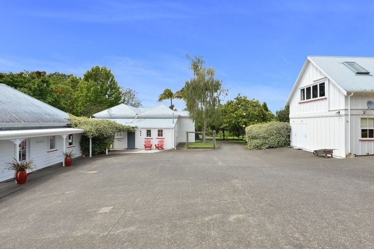 Photo of property in 555 Ngunguru Road, Glenbervie, Whangarei, 0173