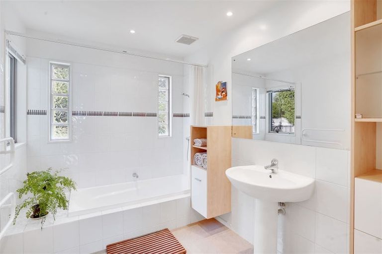 Photo of property in 131 Panorama Road, Clifton, Christchurch, 8081