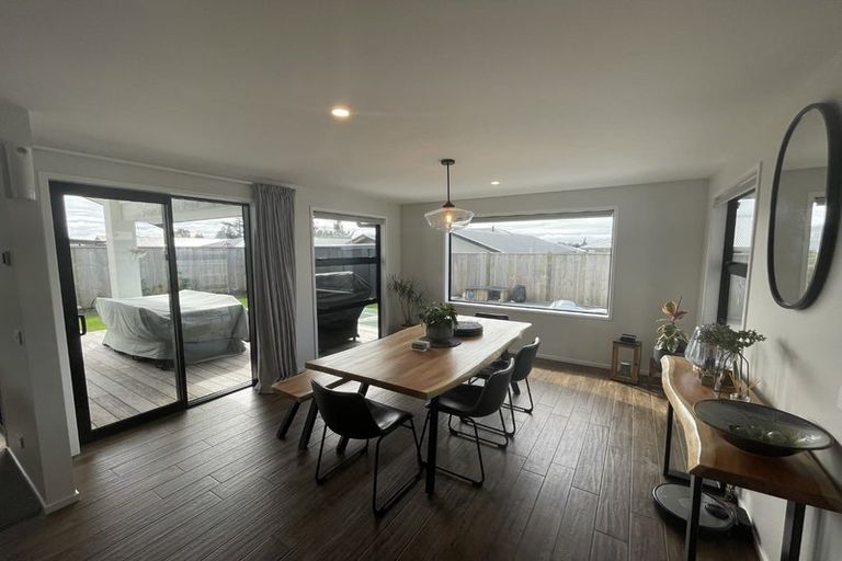 Photo of property in 7 Hodge Park Lane, Inglewood, 4330