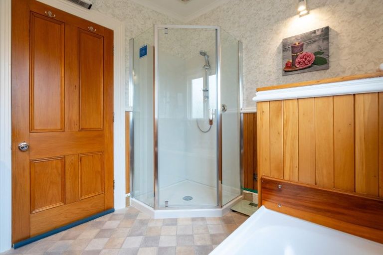 Photo of property in 6 Domain Road, Dunback, Palmerston, 9483