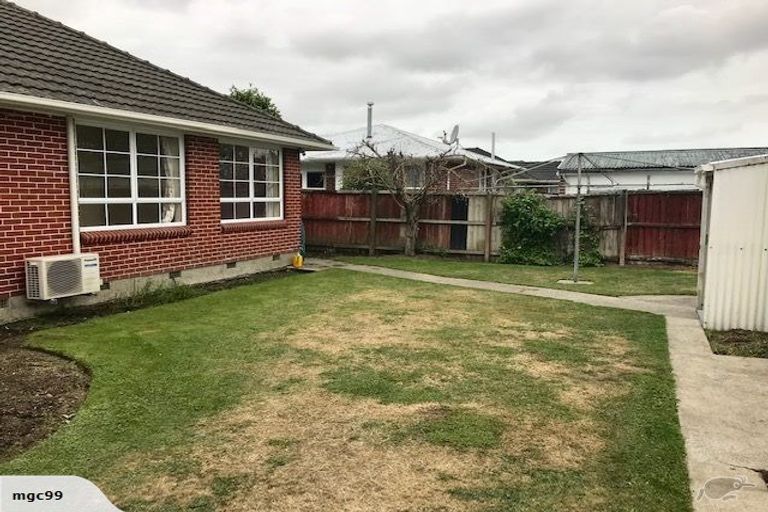 Photo of property in 70 Deepdale Street, Burnside, Christchurch, 8053