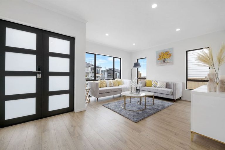 Photo of property in 12 Tiro Street, Flat Bush, Auckland, 2019