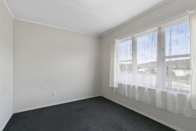Photo of property in 19 Castlerea Street, Wainuiomata, Lower Hutt, 5014