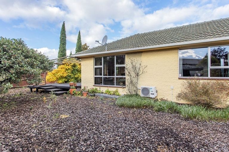 Photo of property in 244 Lake Terrace Road, Shirley, Christchurch, 8061