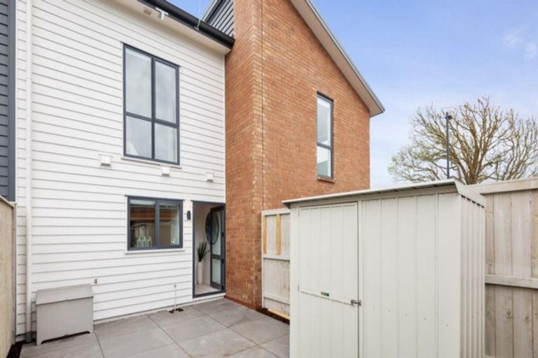 Photo of property in 5c Orford Lane, Takanini, 2112