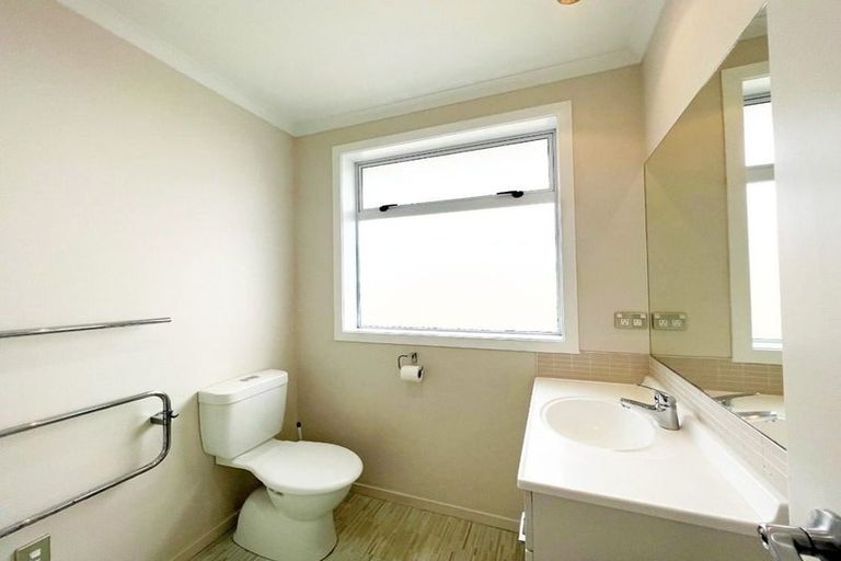 Photo of property in 8b Pitt Street, Frankton, Hamilton, 3204