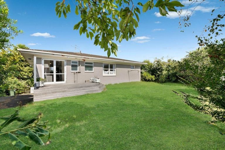 Photo of property in 13 Maugham Drive, Bucklands Beach, Auckland, 2014