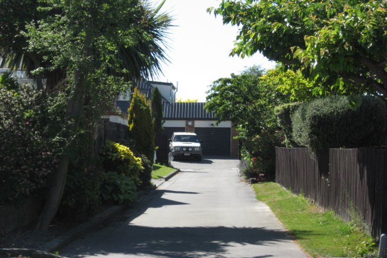 Photo of property in 9 Inglewood Place, Avonhead, Christchurch, 8042