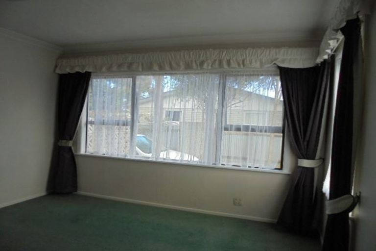 Photo of property in 132 Liverpool Street, Levin, 5510